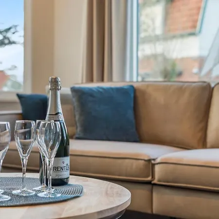 Maison Josephine - Spacious House For 12 People Koksijde Exterior photo
