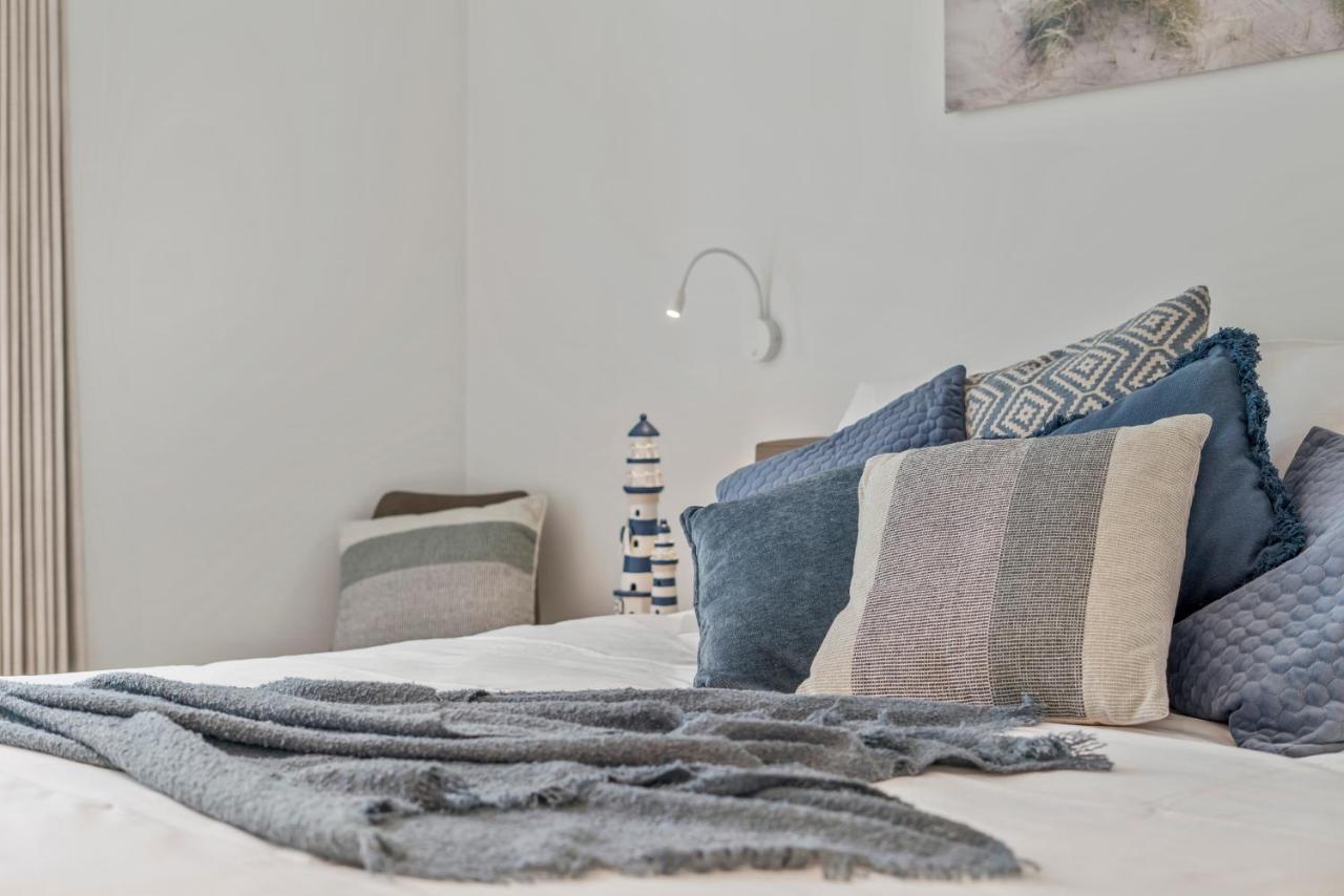 Maison Josephine - Spacious House For 12 People